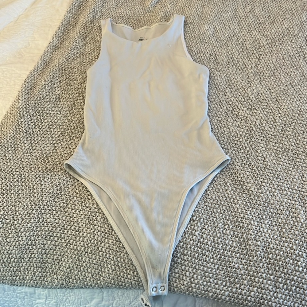 Good American The Ribbed Bodysuit